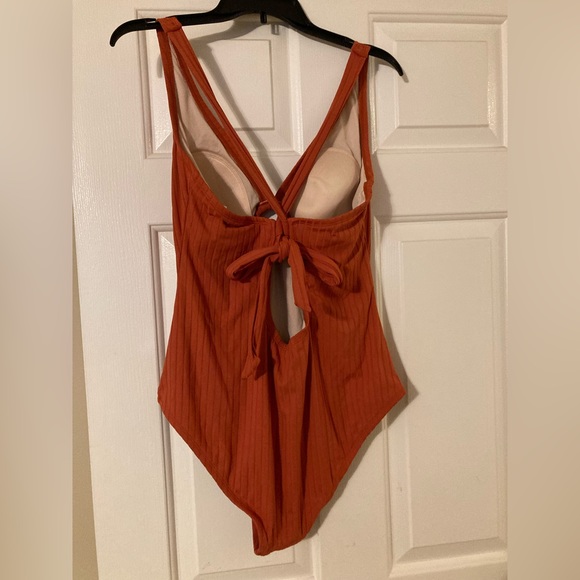 Bathing Suit - Picture 4 of 4